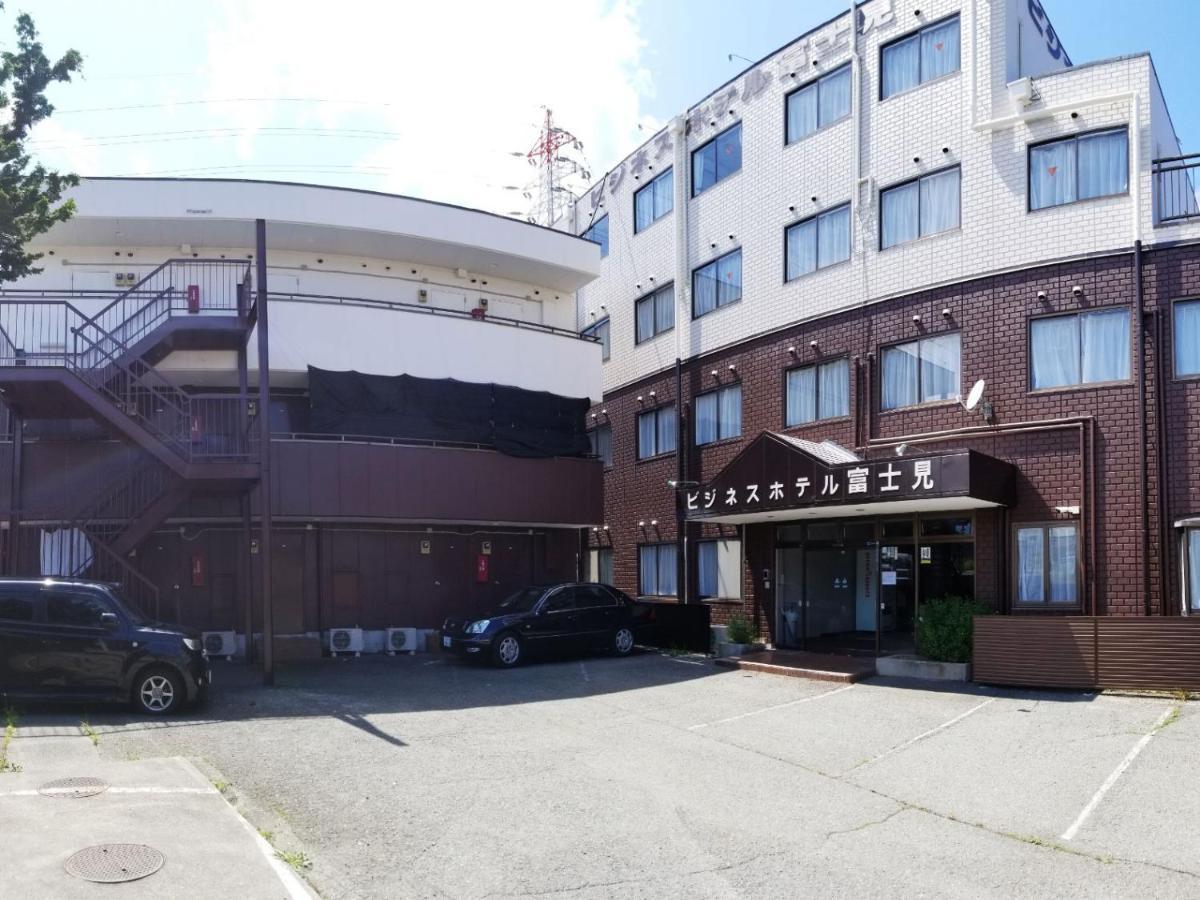 Business Hotel Fujimi Fujiyoshida Bagian luar foto